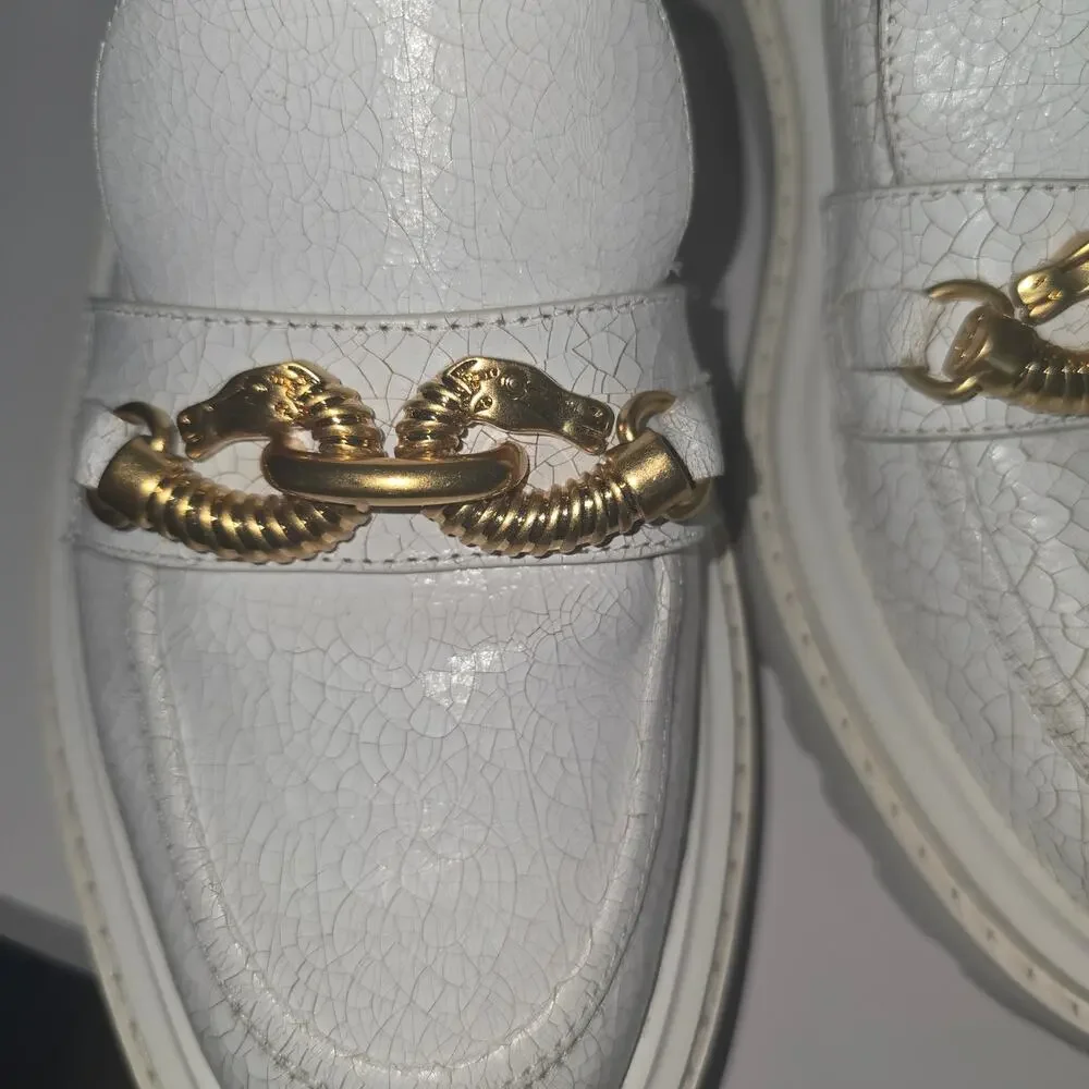 Tory Burch Jessa Lug Sole Loafer White Crackle Gold Tone Metal Horse Head Size 7
